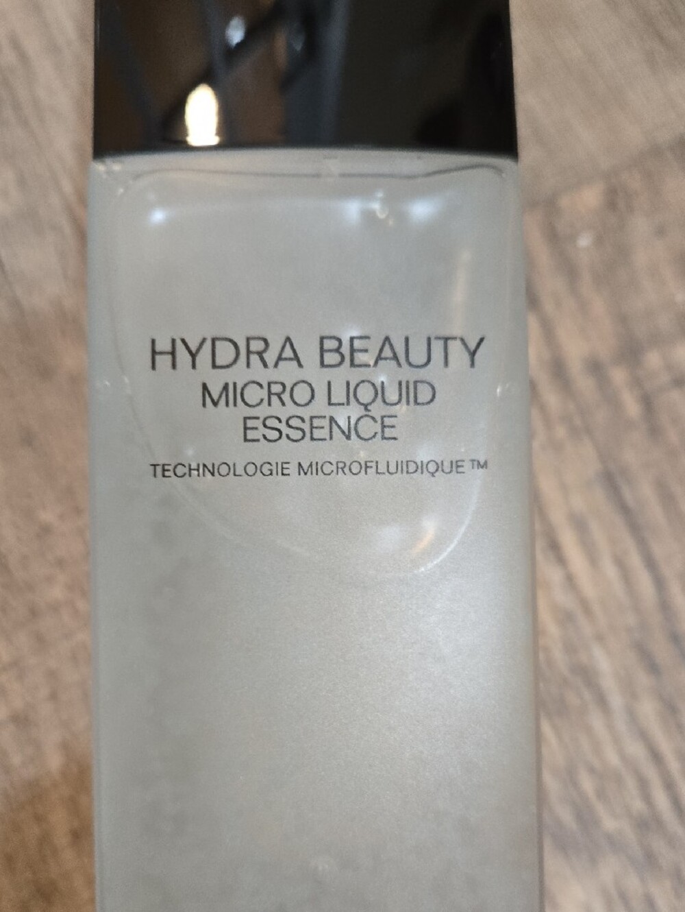 CHANEL Hydra Beauty Micro Liquid Essence — NEW!!! - Picture 4 of 5